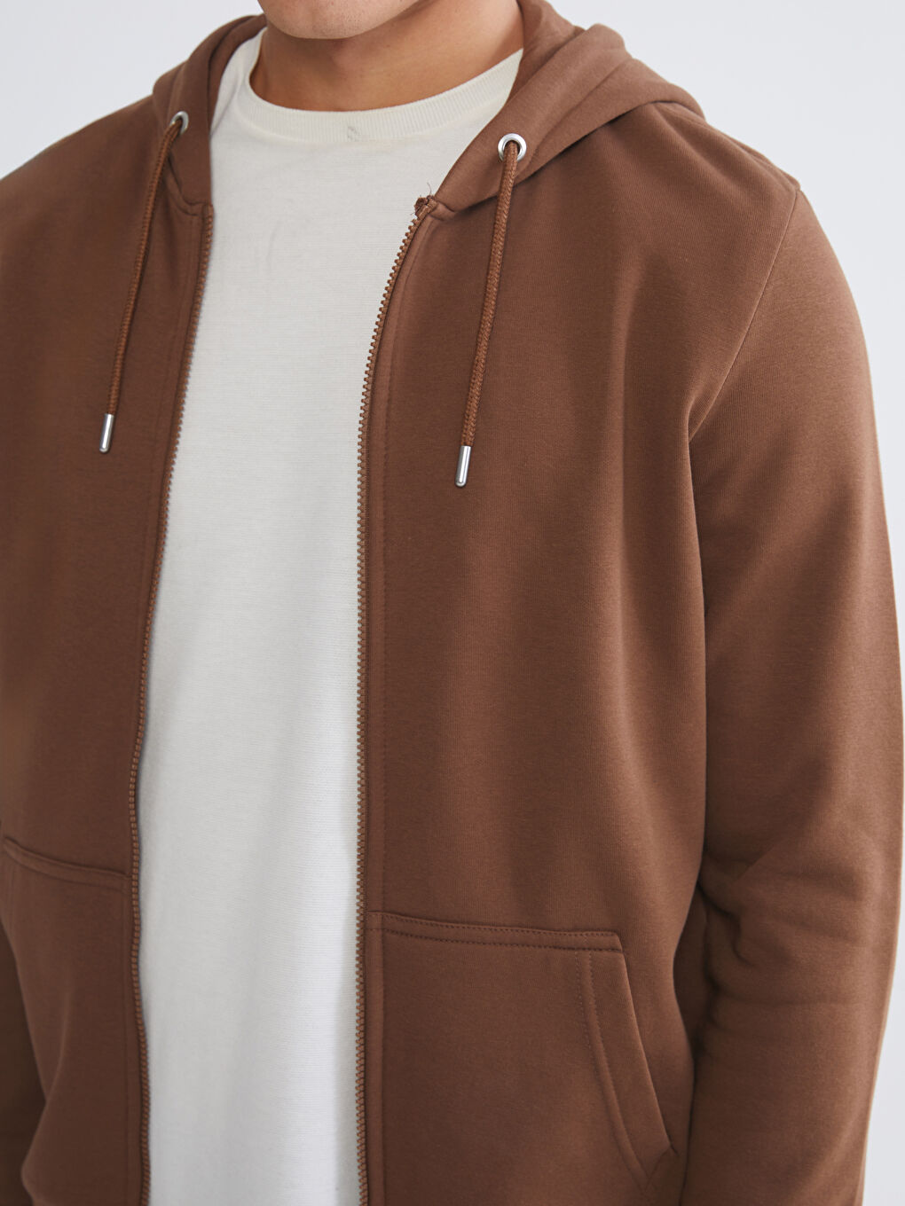 Kahverengi Kapüşonlu Uzun Kollu Erkek Fermuarlı Sweatshirt-2