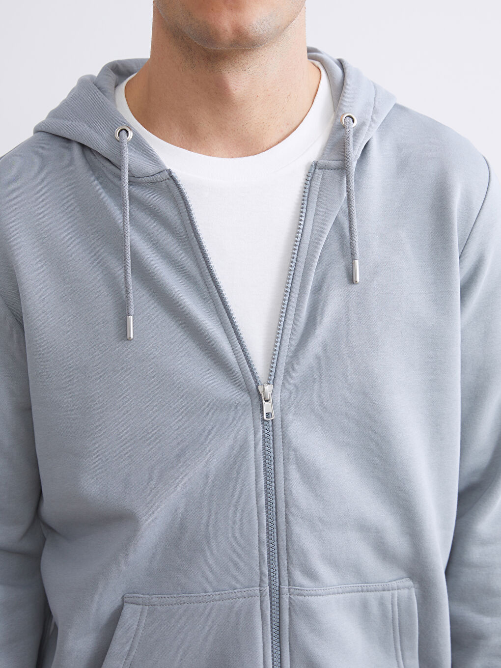 Gri Kapüşonlu Uzun Kollu Erkek Fermuarlı Sweatshirt-2