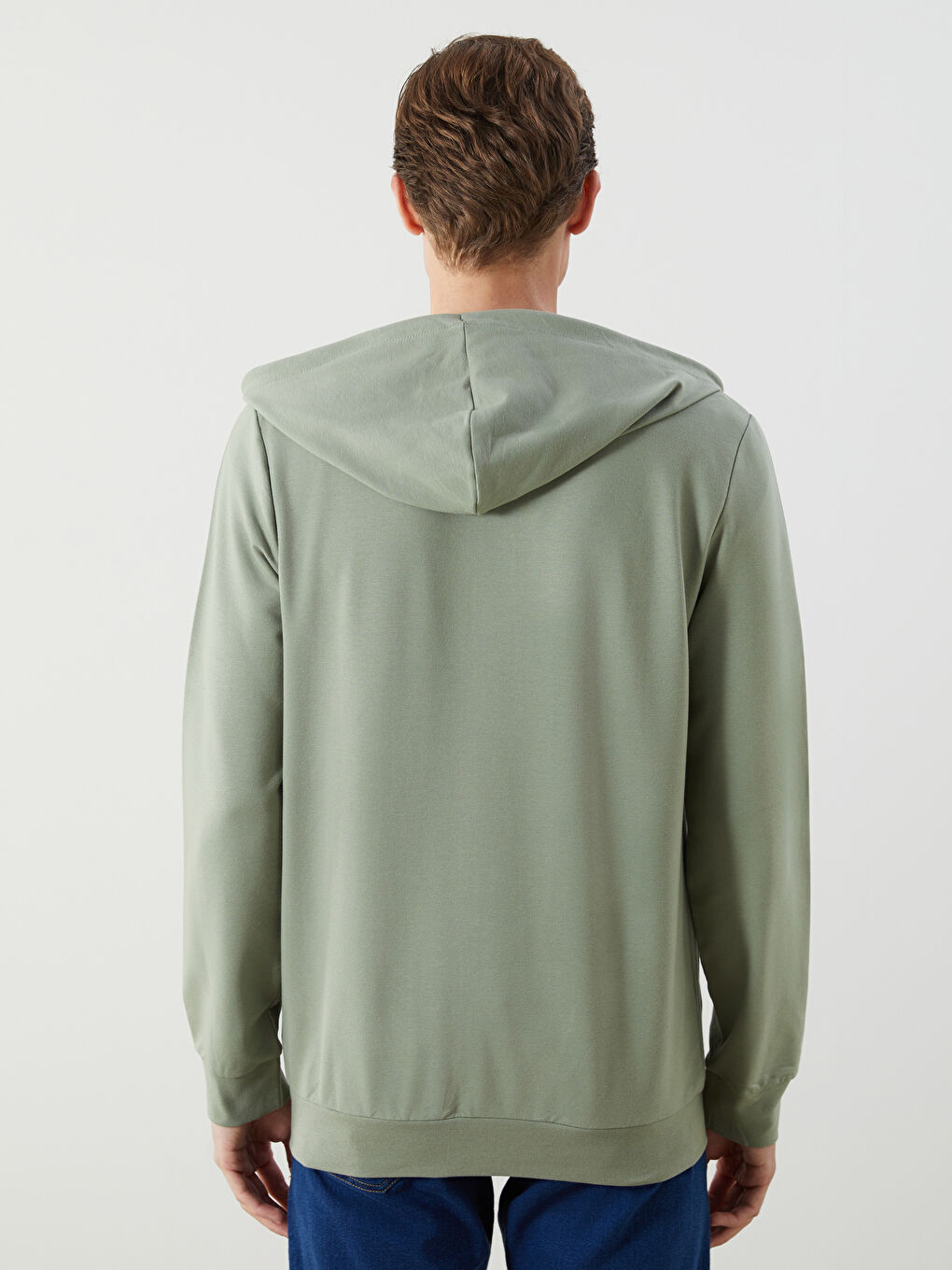 LCWAIKIKI Basic Hooded Long Sleeve Men's Zip-Up Sweatshirt -W52054Z8-YVQ