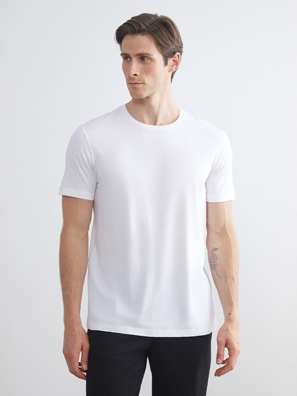 LCWAIKIKI Classic Rundhalsausschnitt Jersey T-Shirt für Herren -W52059Z8-Q6K