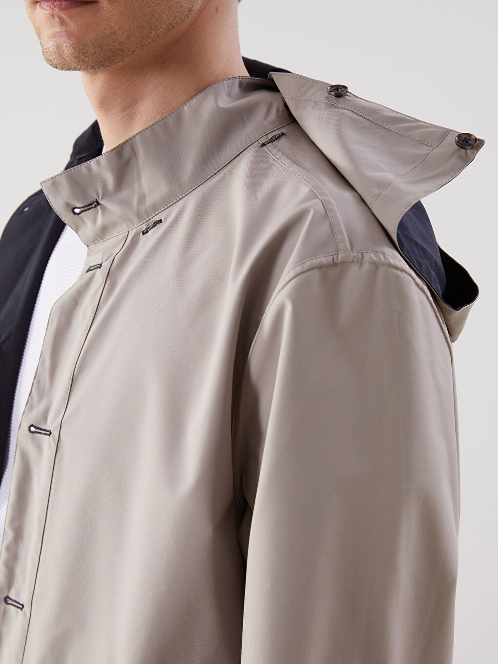 Regular Fit Hooded Men's Raincoat-4