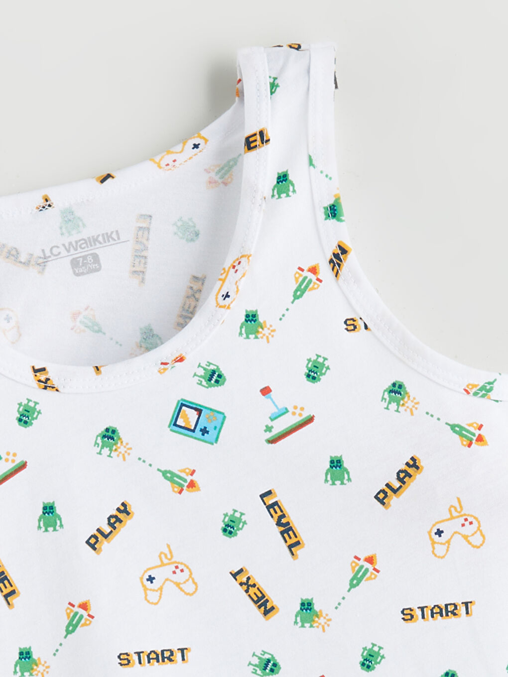 Beyaz Desenli Erkek Çocuk İç Giyim Atlet-2