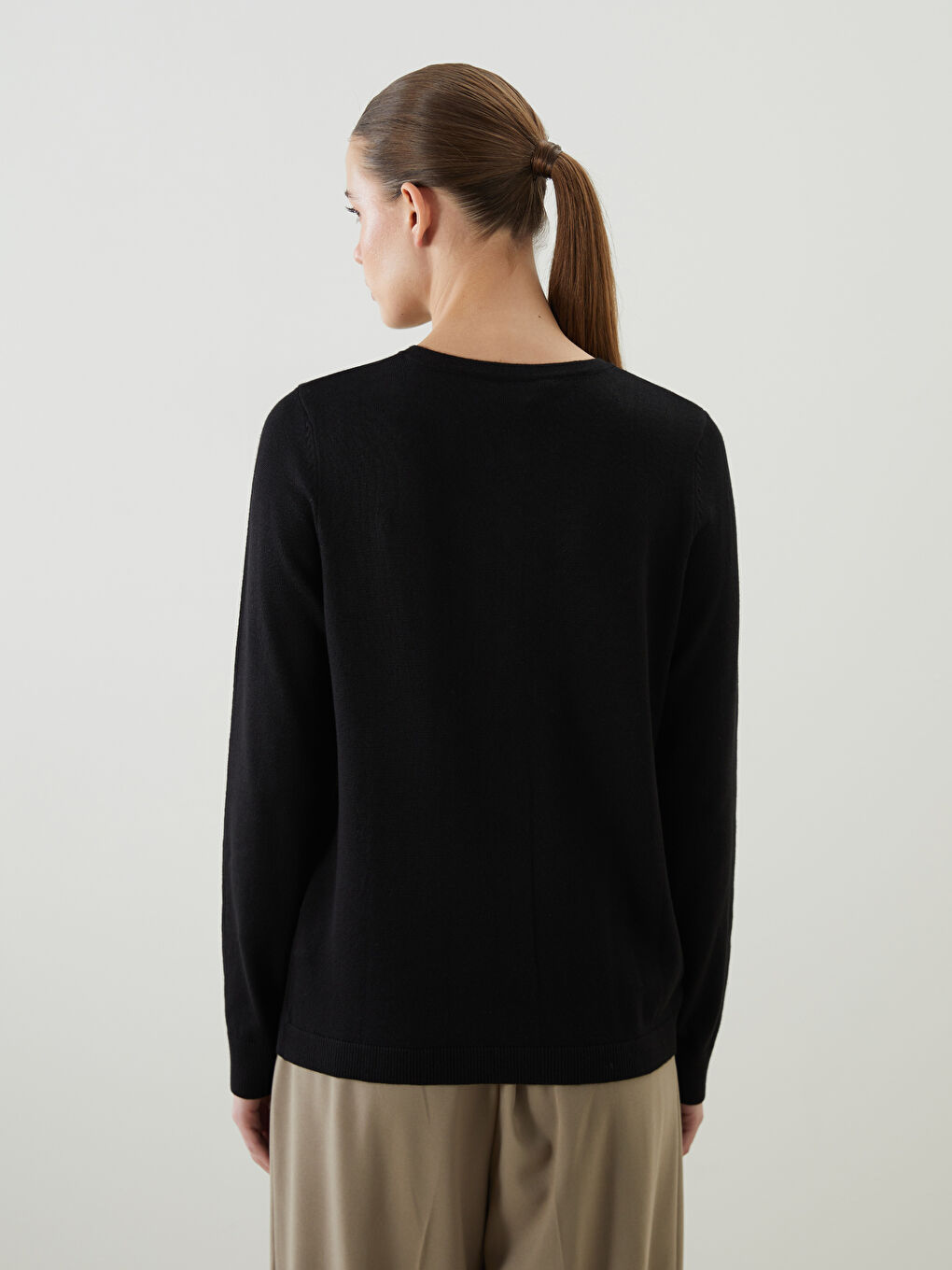 LCWAIKIKI Classic Crew Neck Women's Knitwear Cardigan -W52172Z8-CVL