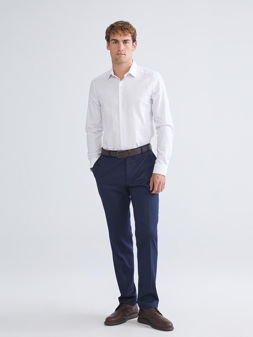 LCWAIKIKI Classic Slim Fit Long Sleeve Gabardine Men's Shirt -W52191Z8-LU7