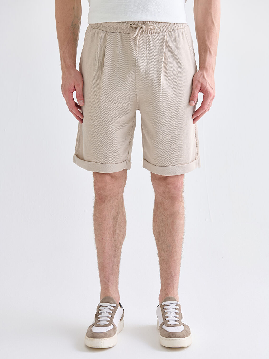 Bej Standart Kalıp Erkek Şort-3