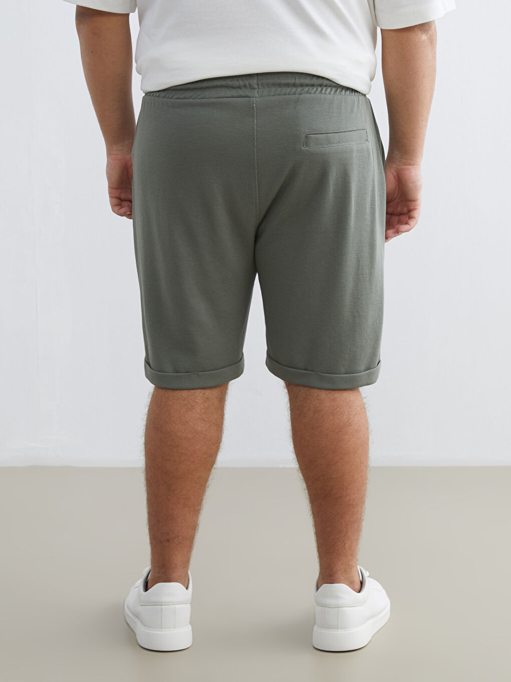 Haki Standart Kalıp Erkek Şort-11