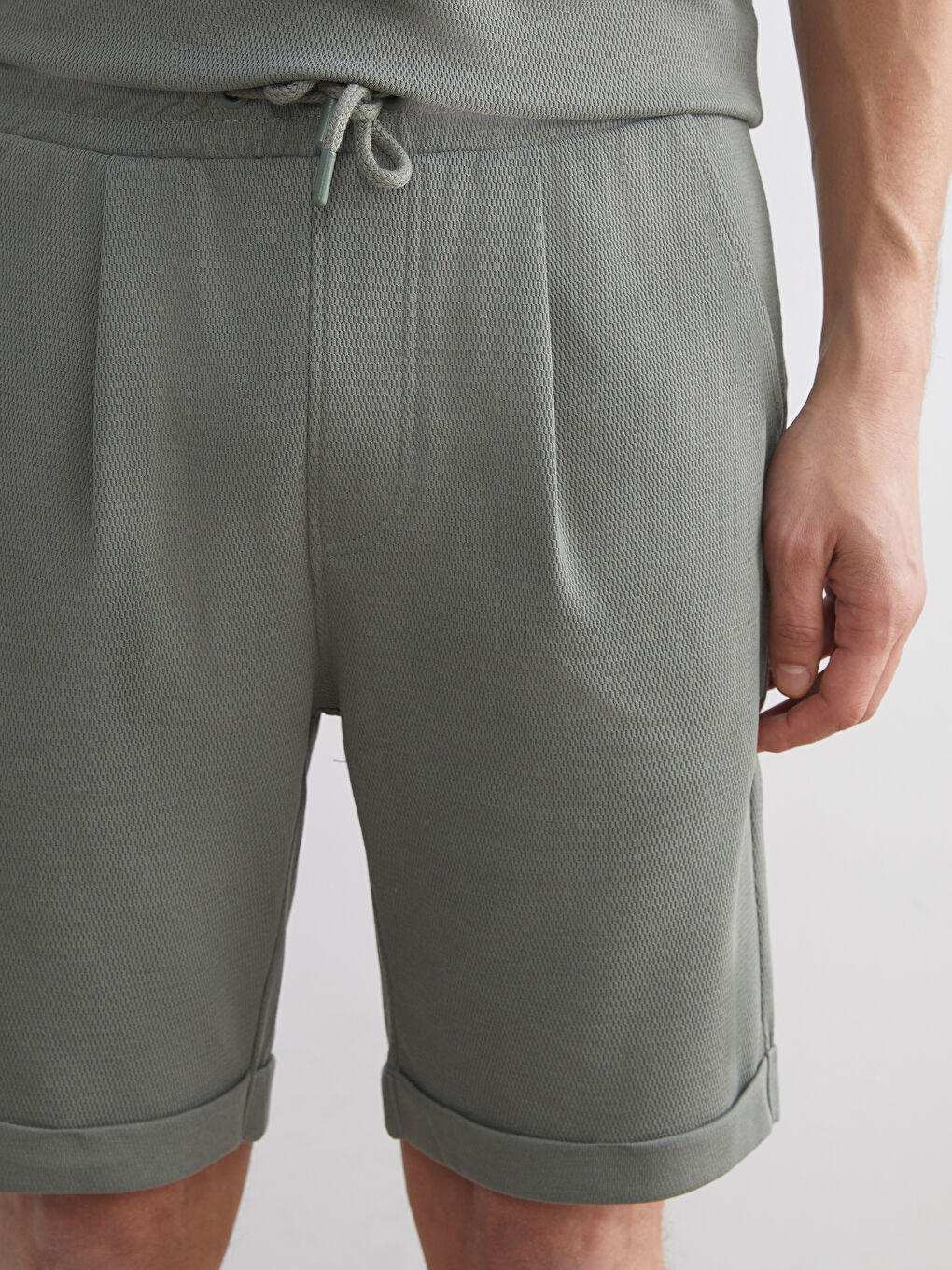 Haki Standart Kalıp Erkek Şort-5