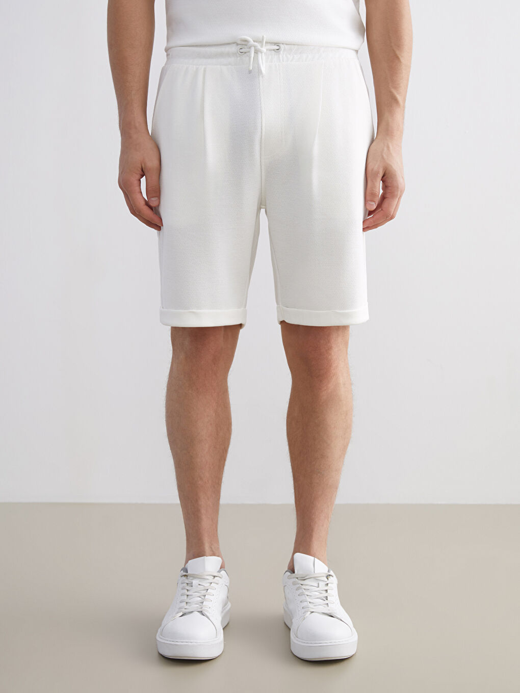 Ekru Standart Kalıp Erkek Şort-3