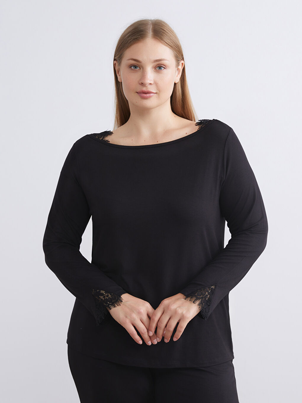 Crew Neck Women's Pyjama Set-1