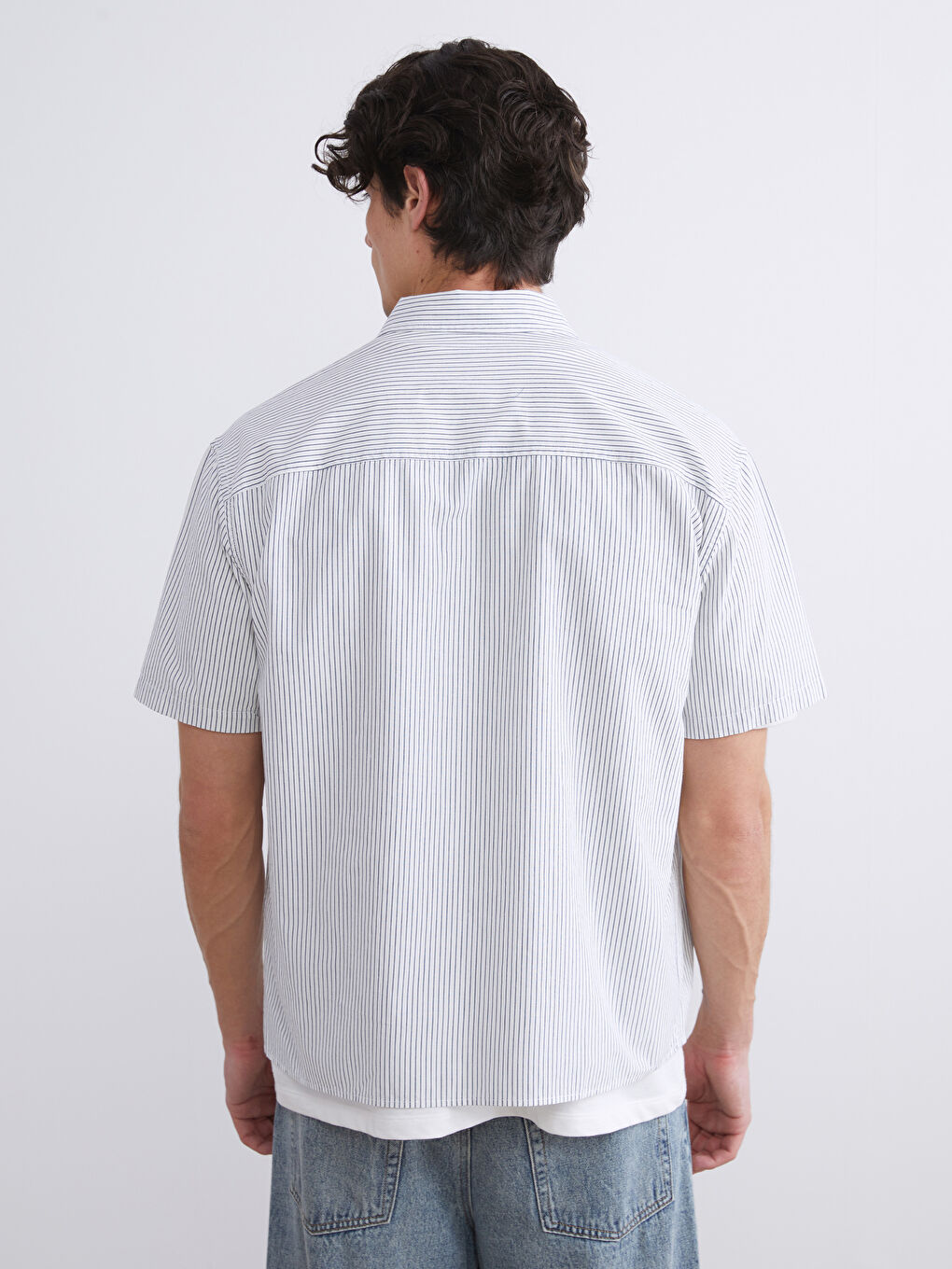 Siyah Regular Fit Kısa Kollu Çizgili Poplin Erkek Gömlek-3