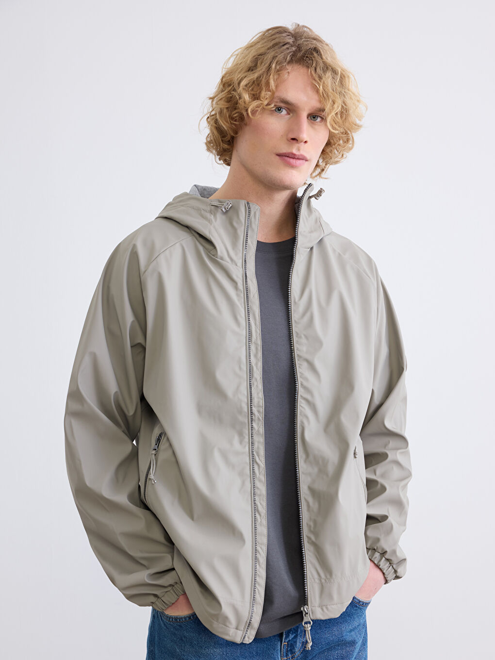 Men's Regular Fit Hooded Raincoat