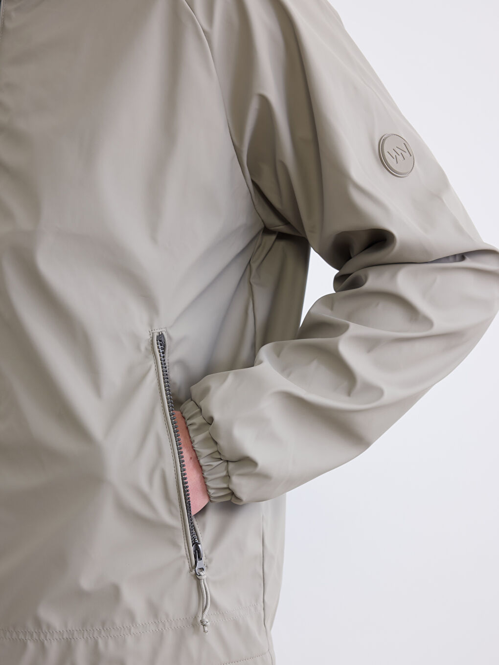 Men's Regular Fit Hooded Raincoat-4