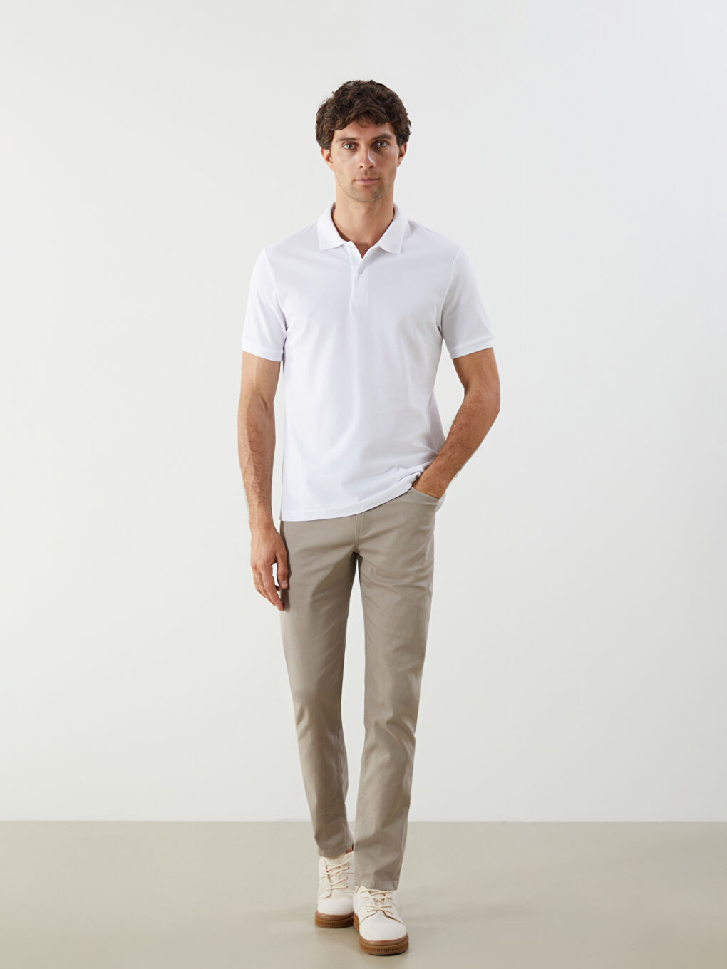 Bej Dar Kalıp Erkek Chino Pantolon