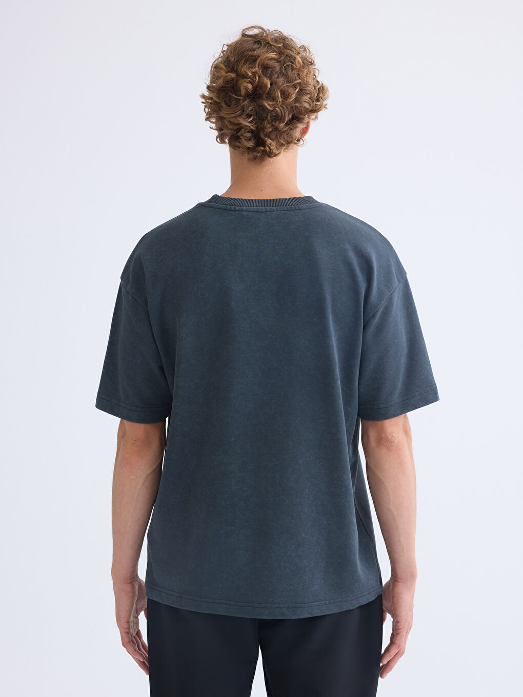 سويت شيرت كم قصير بياقة دائرية للرجال-7