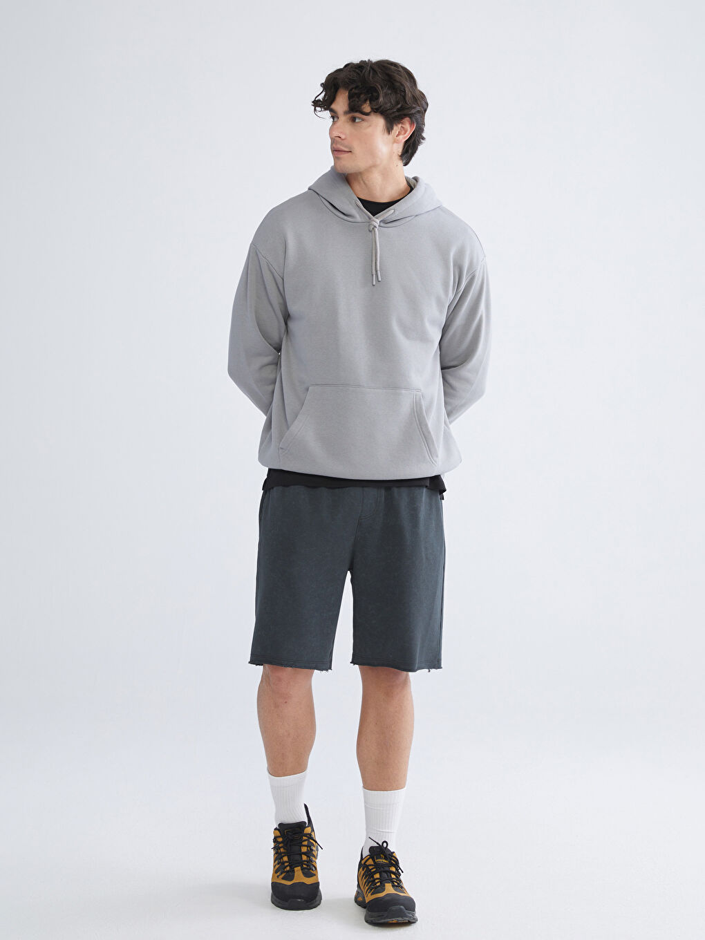 Antrasit Rahat Kalıp Erkek Şort