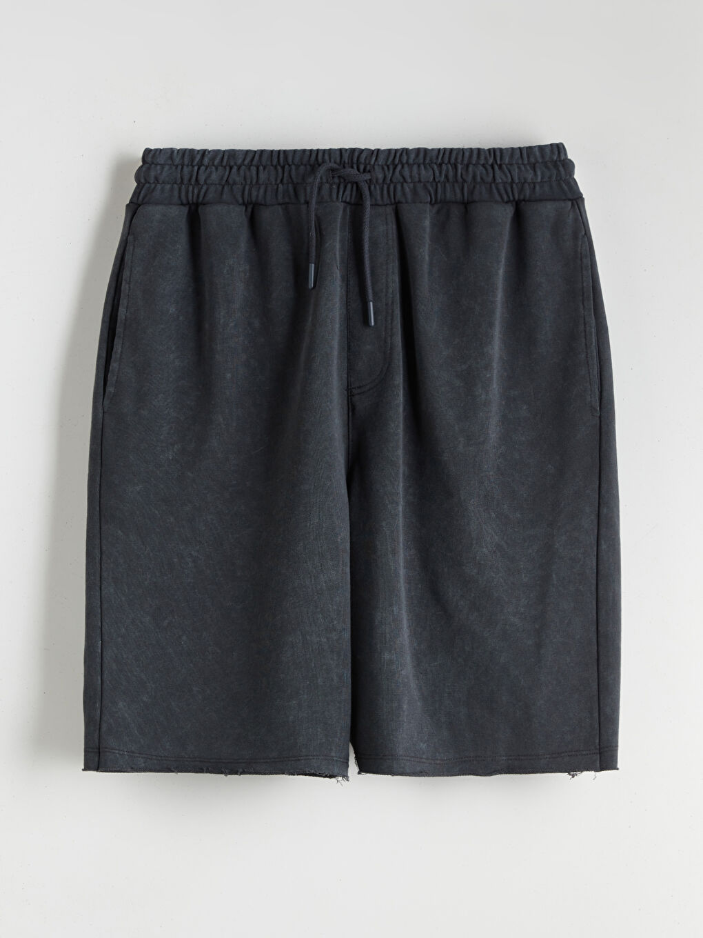 Antrasit Rahat Kalıp Erkek Şort-4