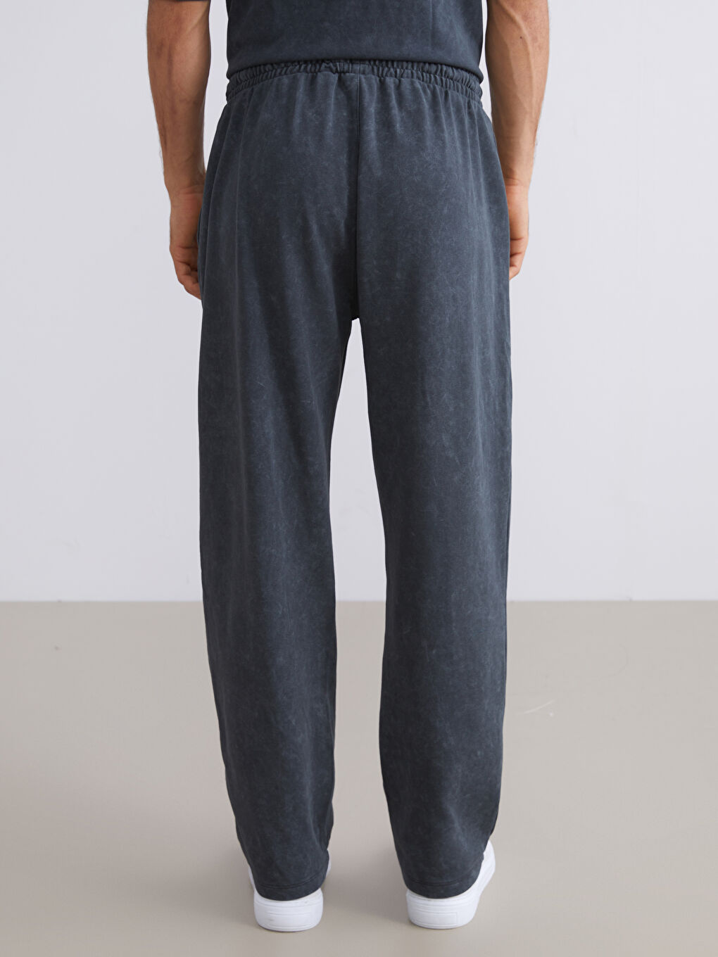 Loose Fit Men's Trousers-6