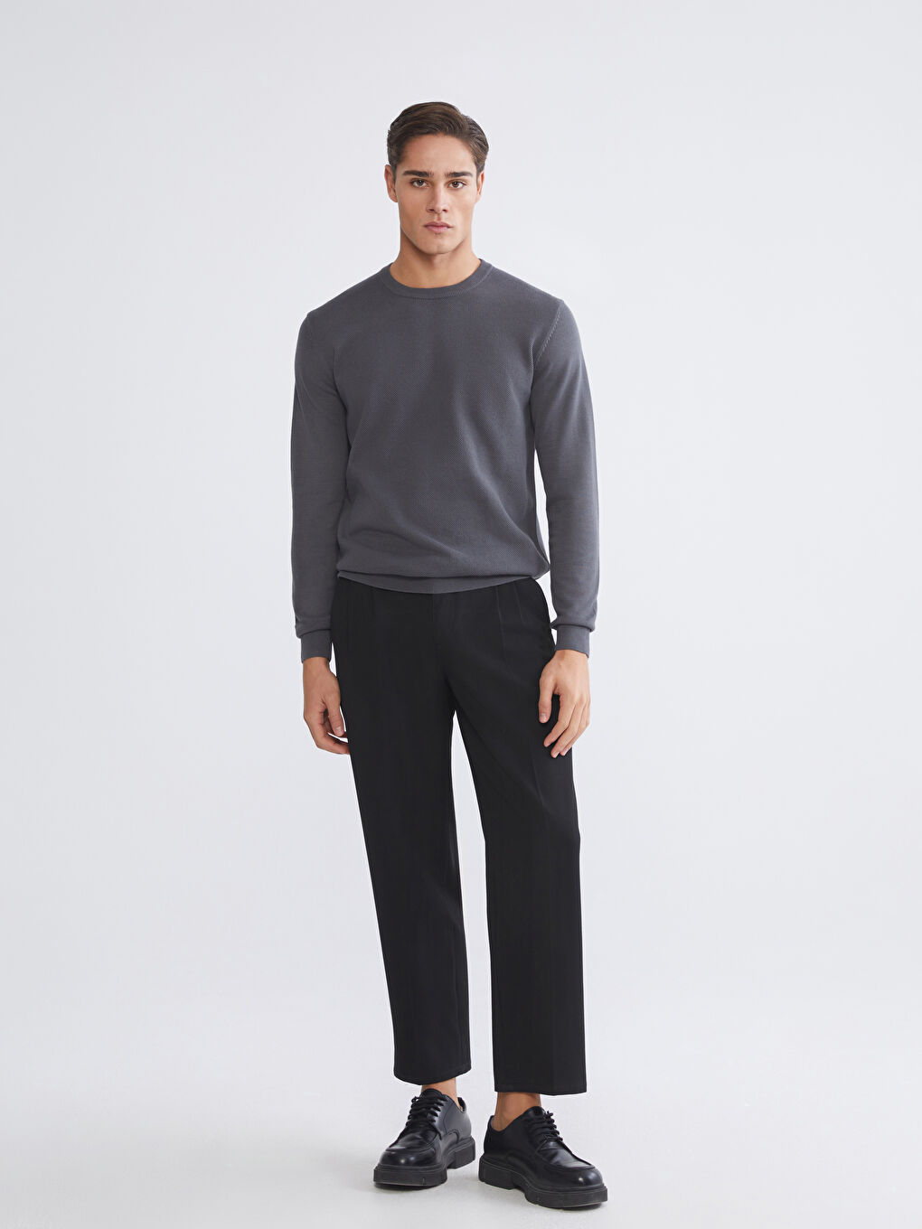 بلوزی قۆڵ درێژ یه‌خه‌ خڕ بۆ پیاوان تریکۆ-1