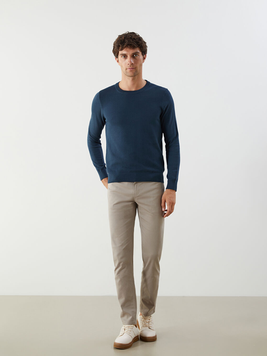 LCWAIKIKI Classic Crew Neck Long Sleeve Men's Tricot Sweater -W52329Z8-YH7