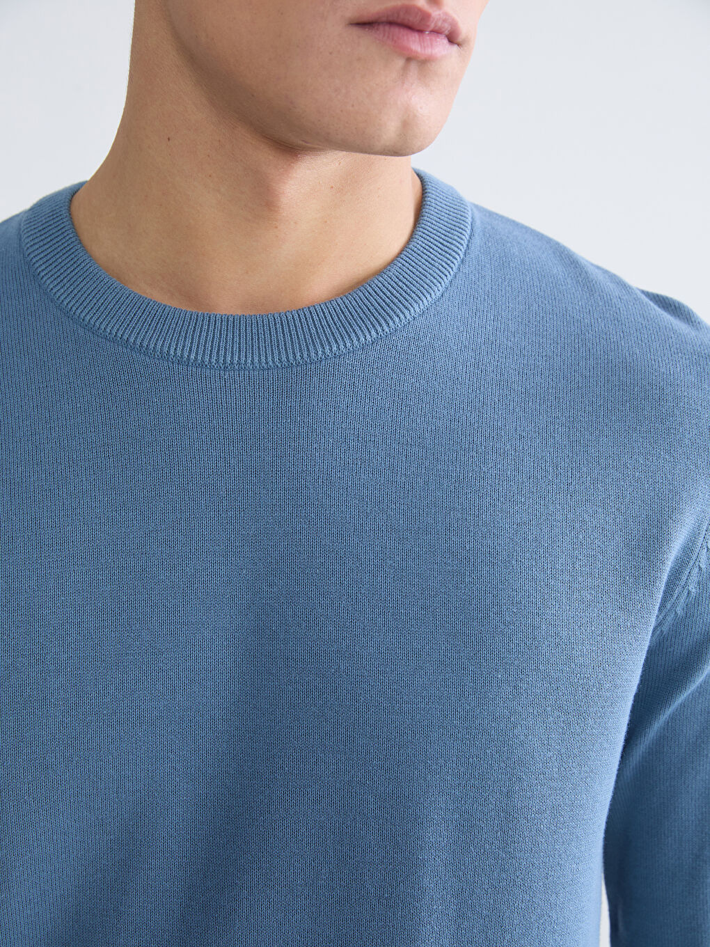 سويتر تريكو كم طويل بكول مدور رجال-2