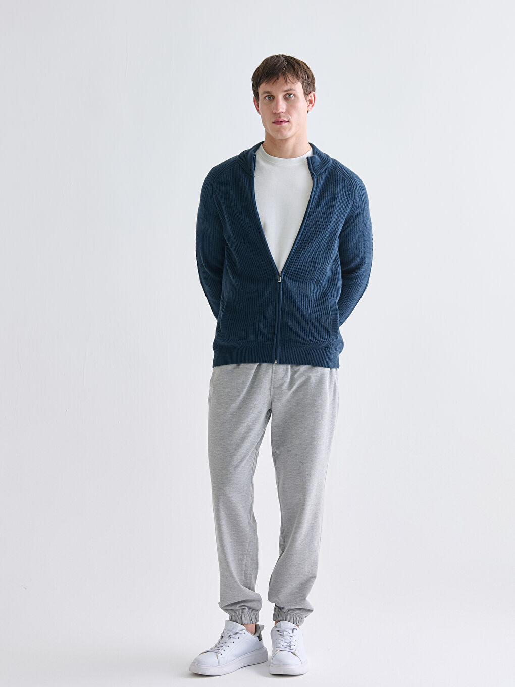 Large Size Regular Fit Funnel Neck Men's Knit Cardigan-2