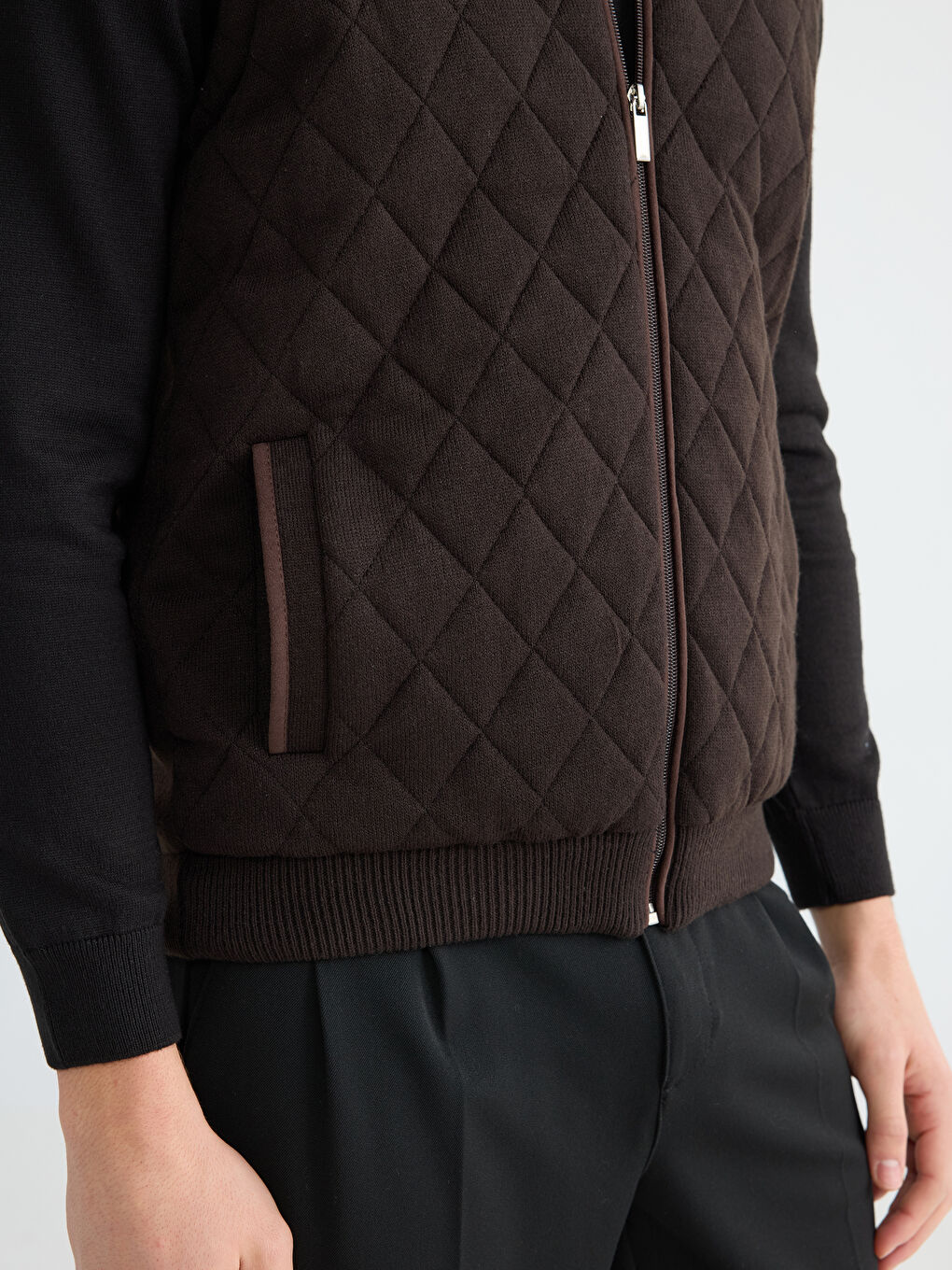 Kahverengi Standart Kalıp Kolej Yaka Erkek Yelek-2