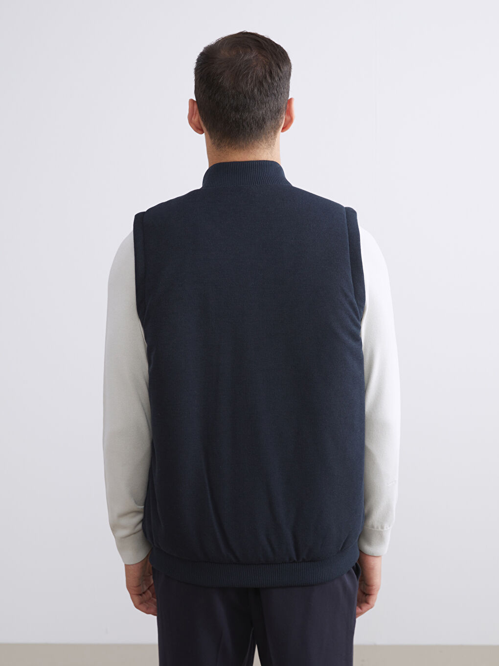 Standard Fit Men's College Collar Waistcoat-5