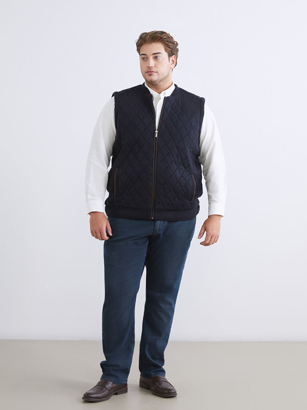 Standard Fit Men's College Collar Waistcoat-6