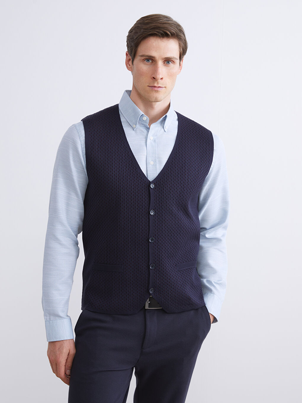 Lacivert Standart Kalıp V Yaka Erkek Triko Yelek-1