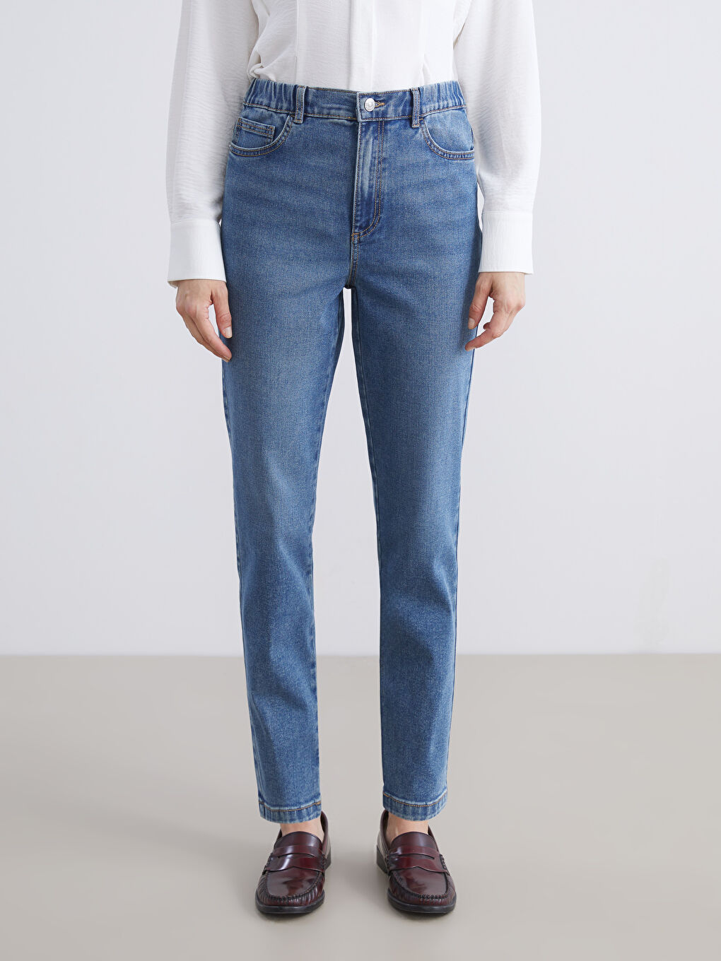 Elasticated Waist Mom Fit Women's Jeans-2