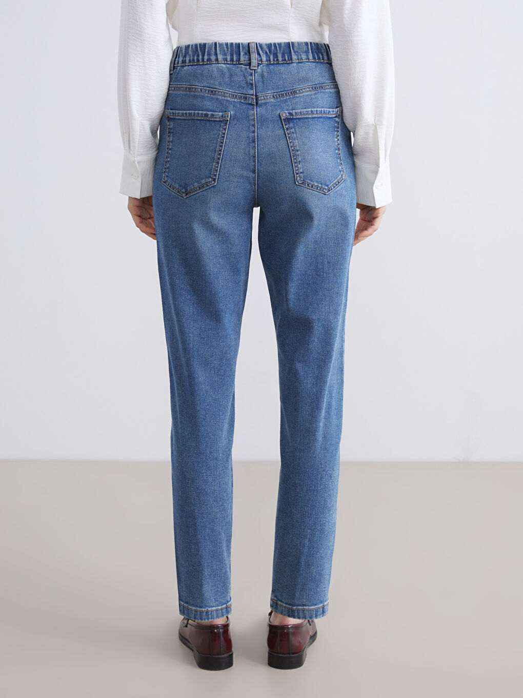 Elasticated Waist Mom Fit Women's Jeans-6