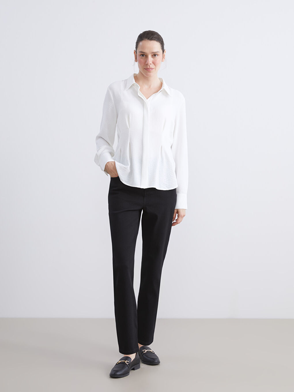 Elasticated Waist Slim Mom Women's Jeans-1