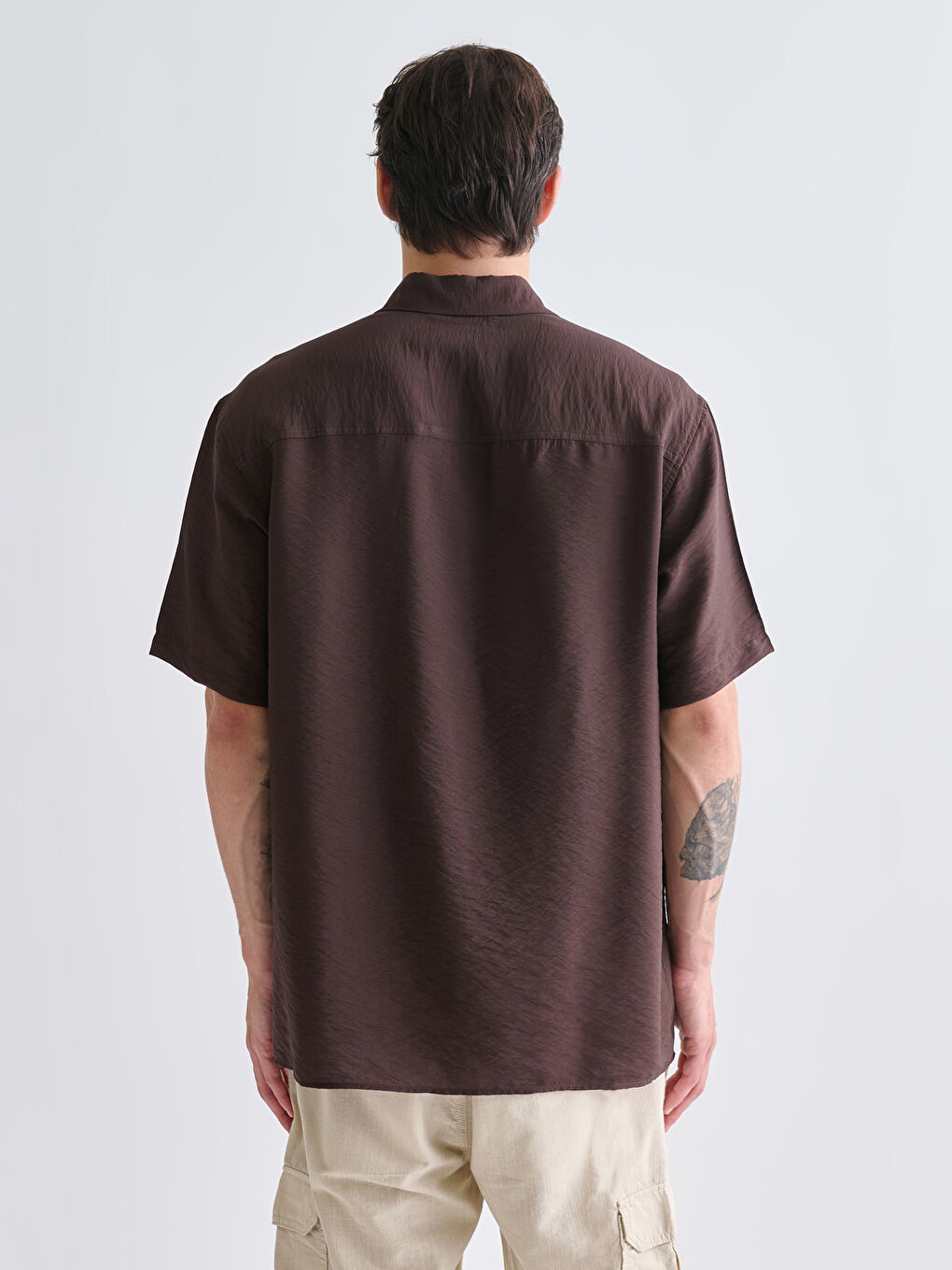 Kahverengi Regular Fit Kısa Kollu Viskon Erkek Gömlek-3