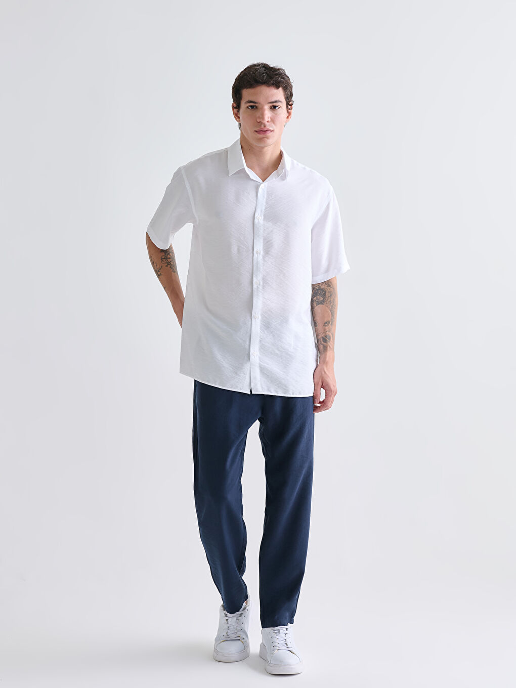 Beyaz Regular Fit Kısa Kollu Viskon Erkek Gömlek-1