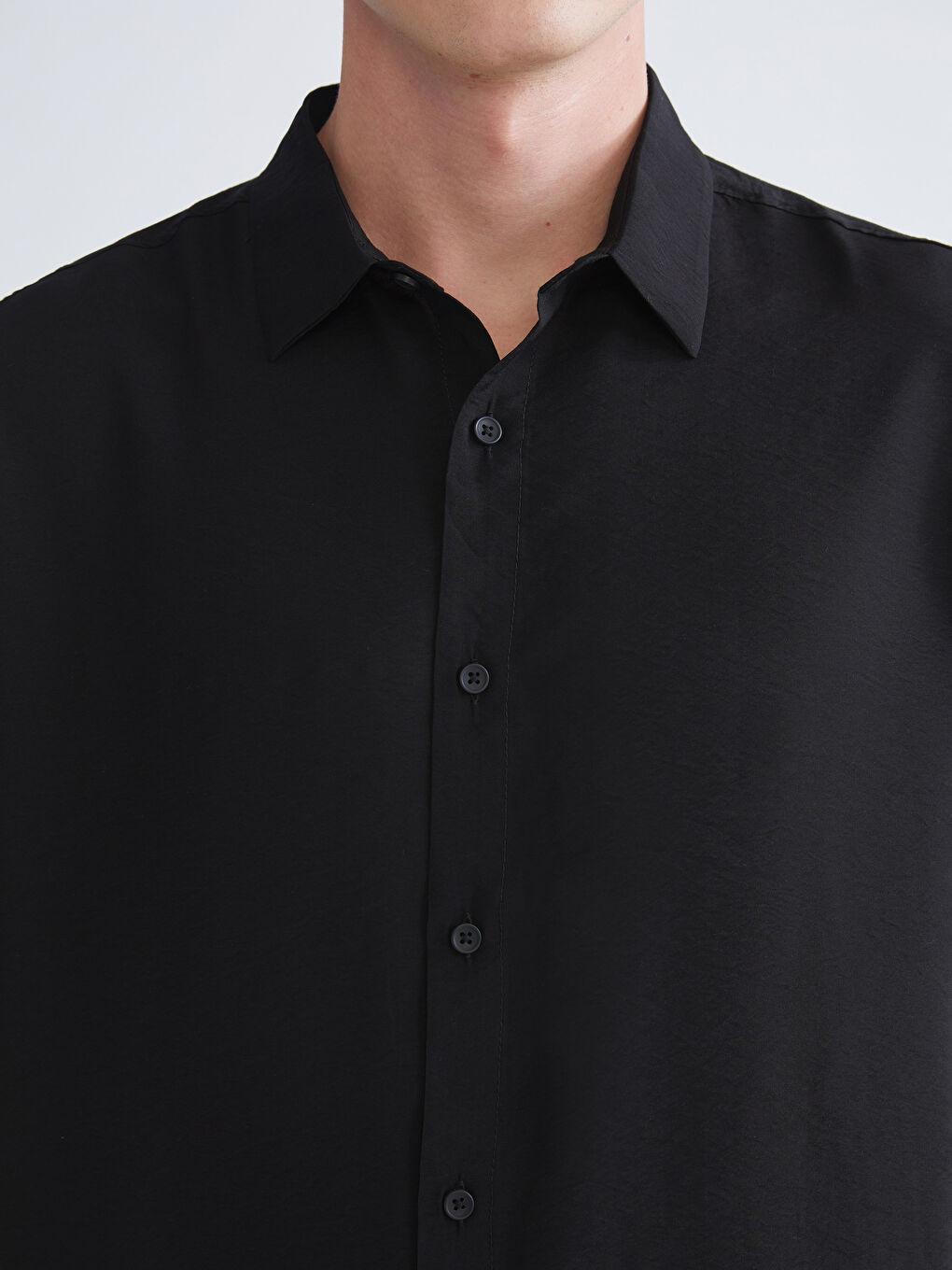Siyah Regular Fit Kısa Kollu Viskon Erkek Gömlek-2