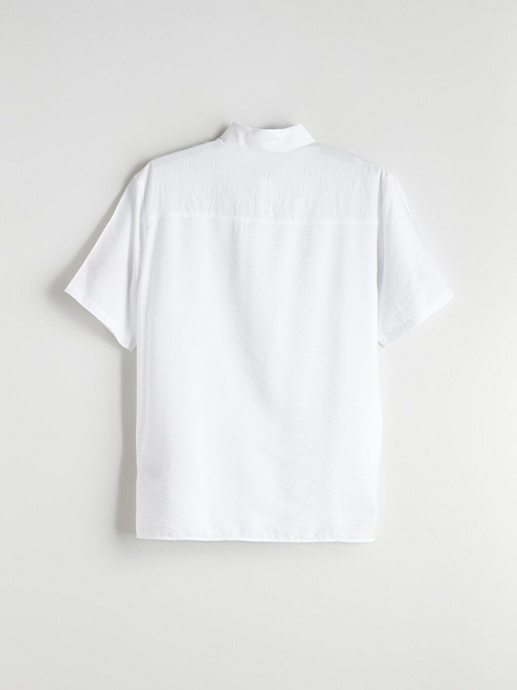 Beyaz Regular Fit Kısa Kollu Viskon Erkek Gömlek-5