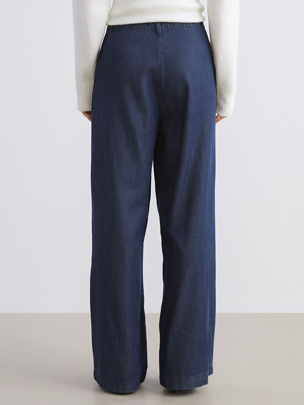 Wideleg Women's Jeans-3