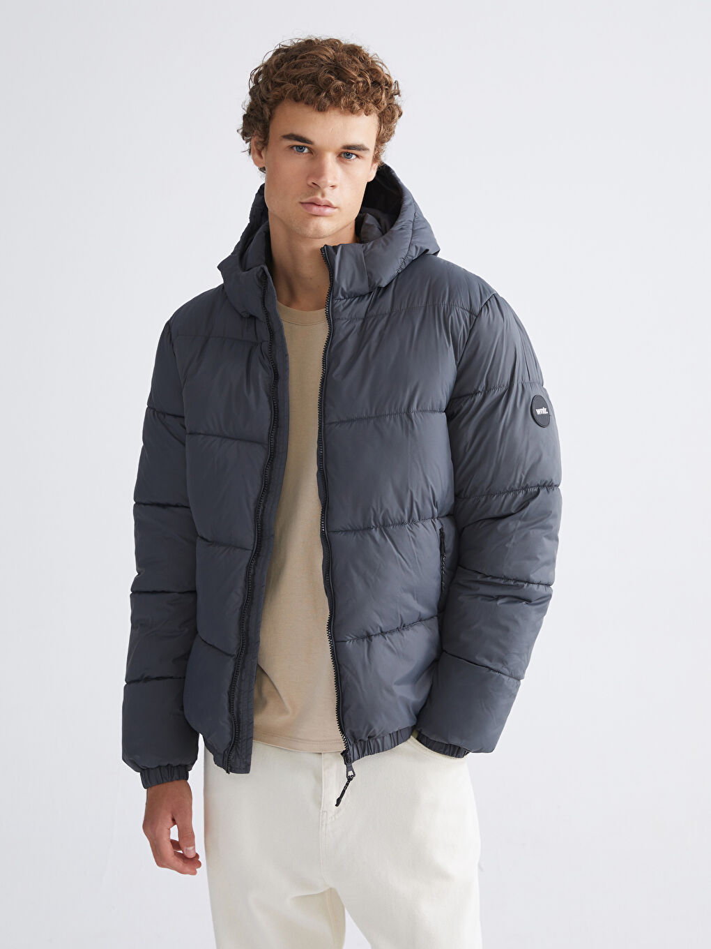 Standard Fit Hooded Men's Puffer Coat