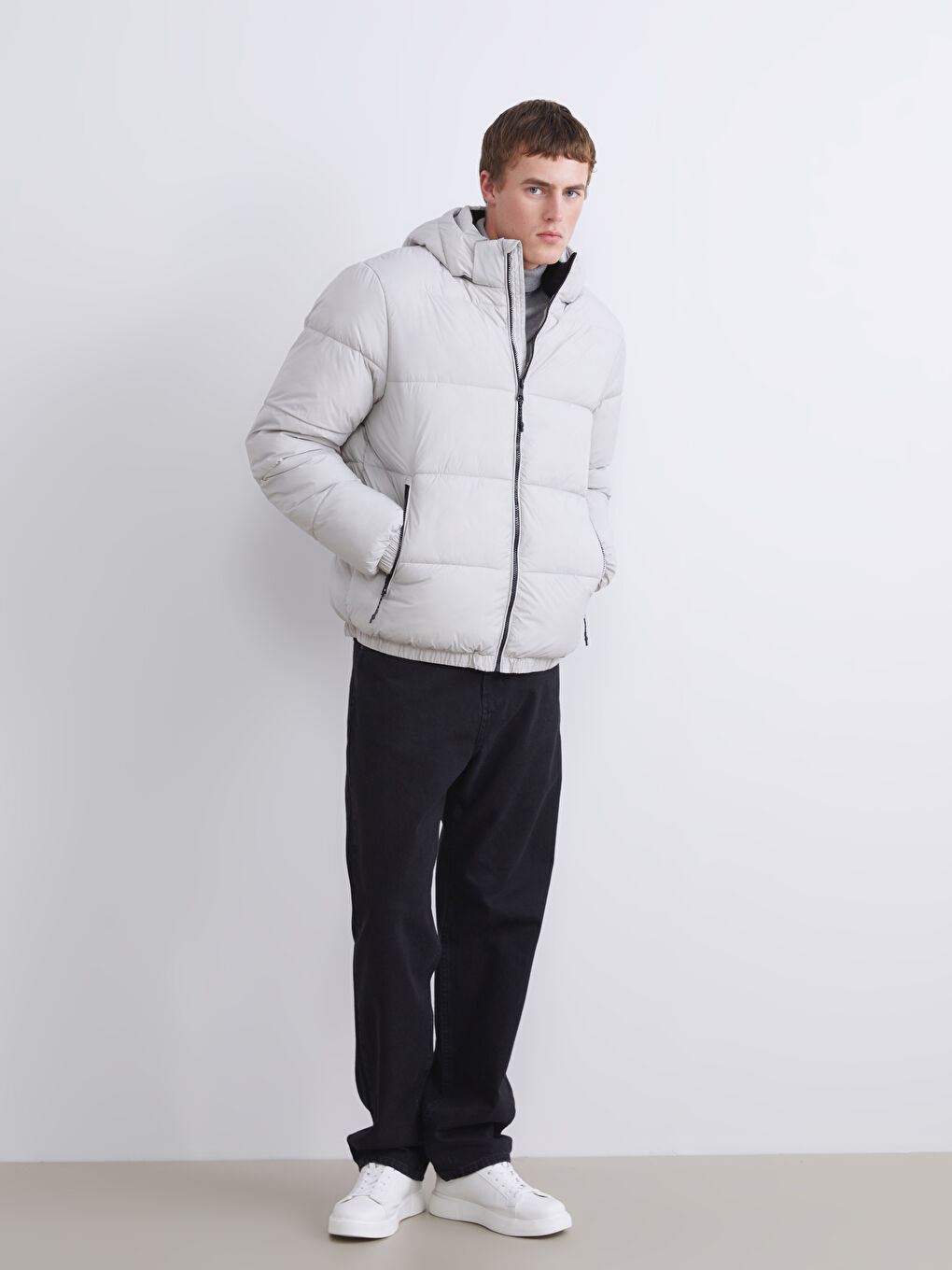 Standard Fit Hooded Men's Puffer Coat-1