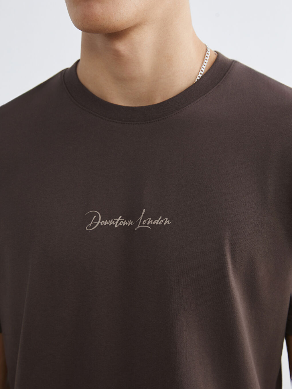 تيشيرت رجالي ياقة دائرية مطبوع جيرسي-2