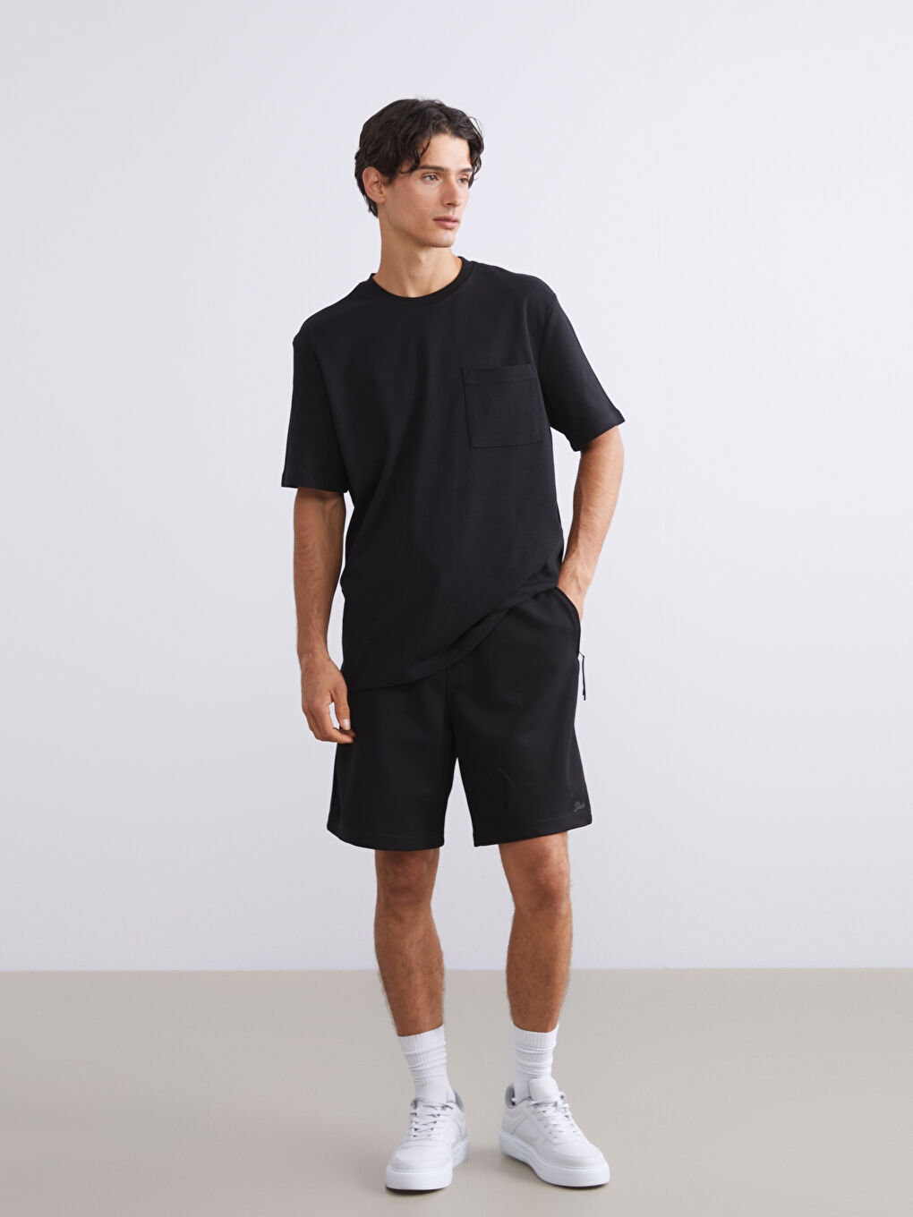 Standard Fit Men's Shorts