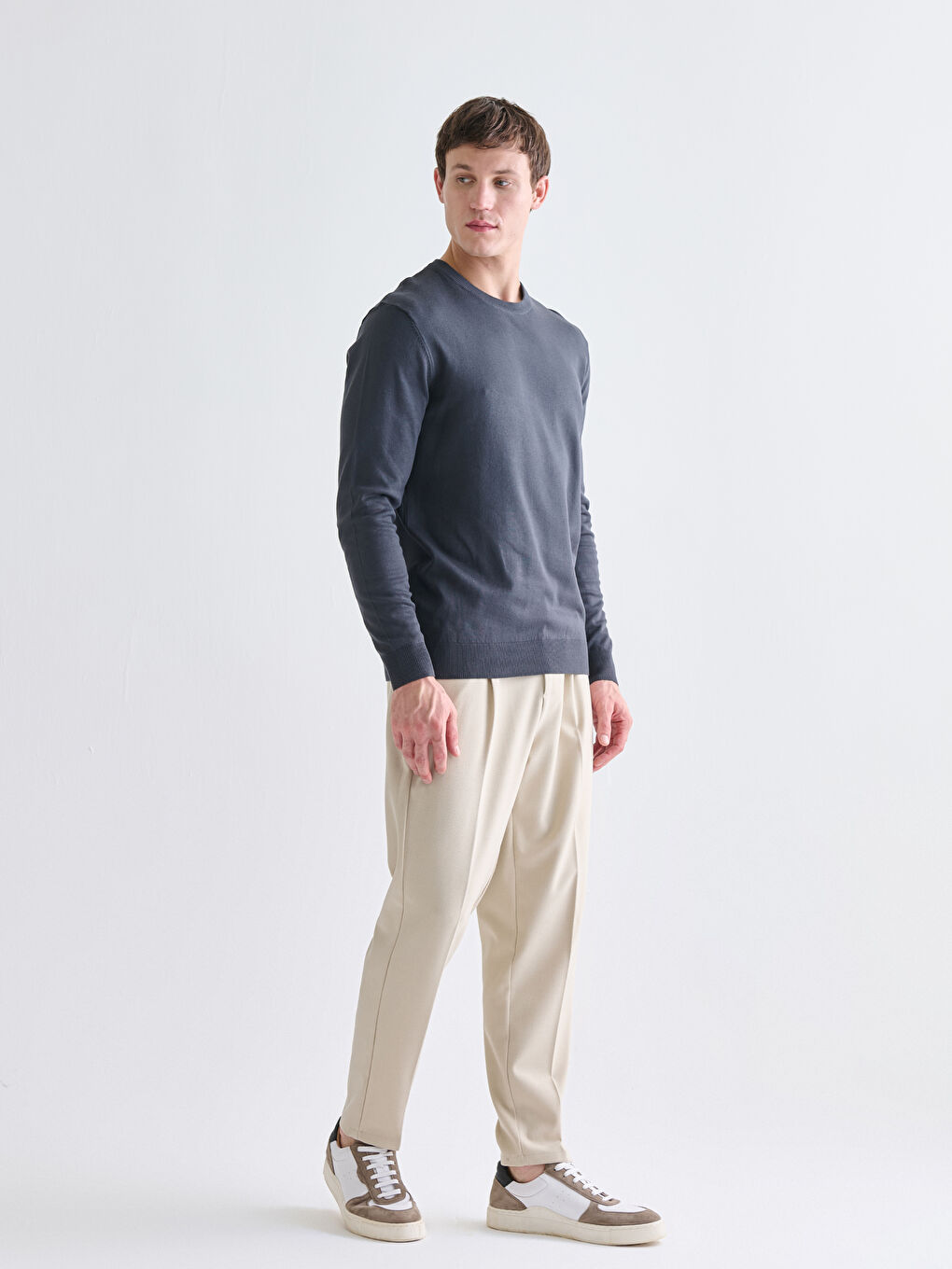 Crew Neck Long Sleeve Men's Tricot Sweater-2