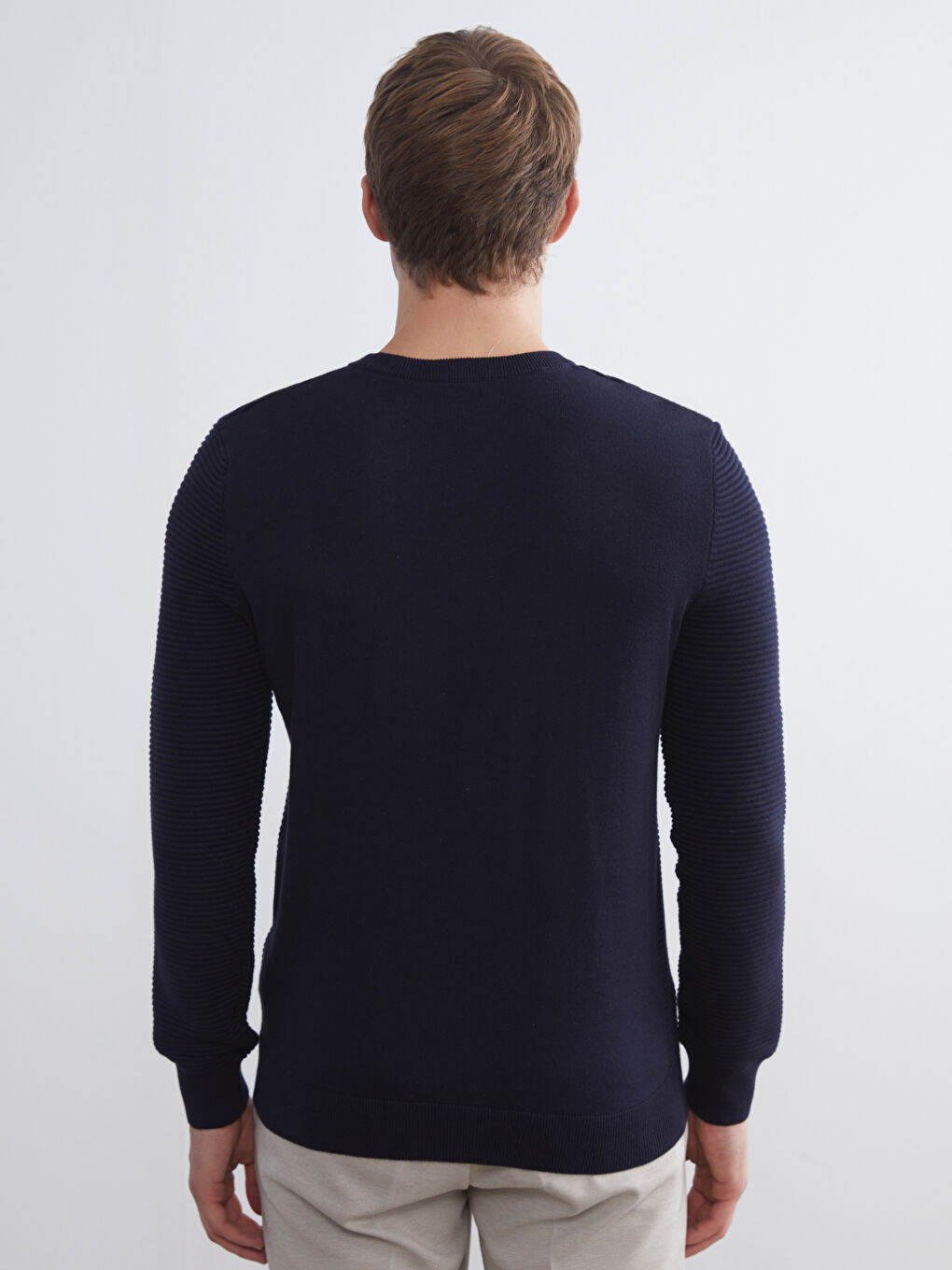 Crew Neck Long Sleeve Men's Tricot Sweater-3