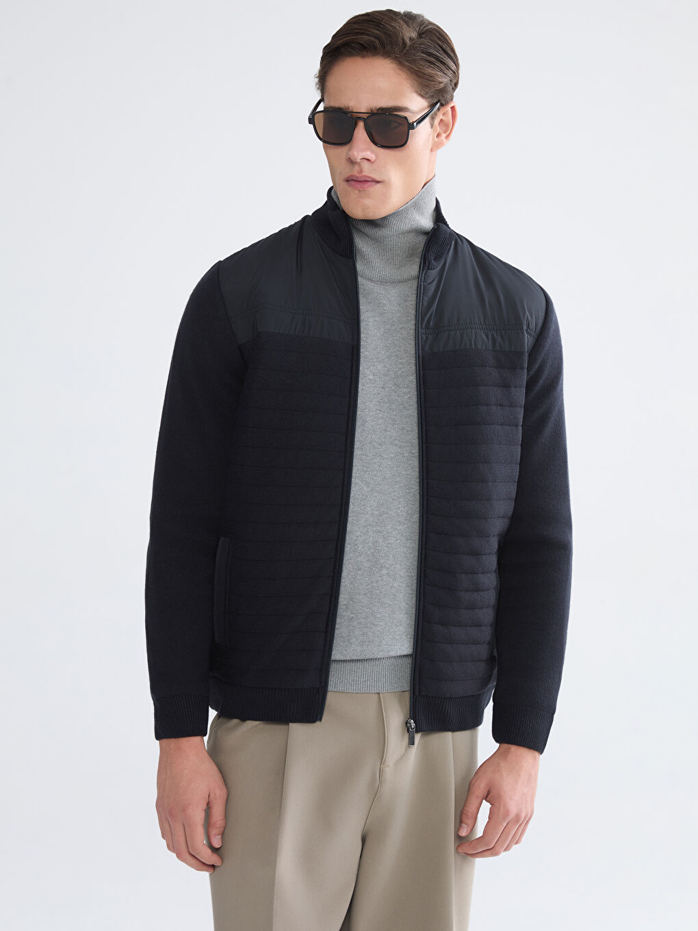 Lacivert Standart Kalıp Dik Yaka Erkek Triko Mont