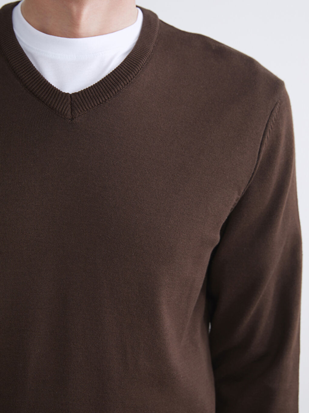 V Neck Men's Knitwear Sweater-2