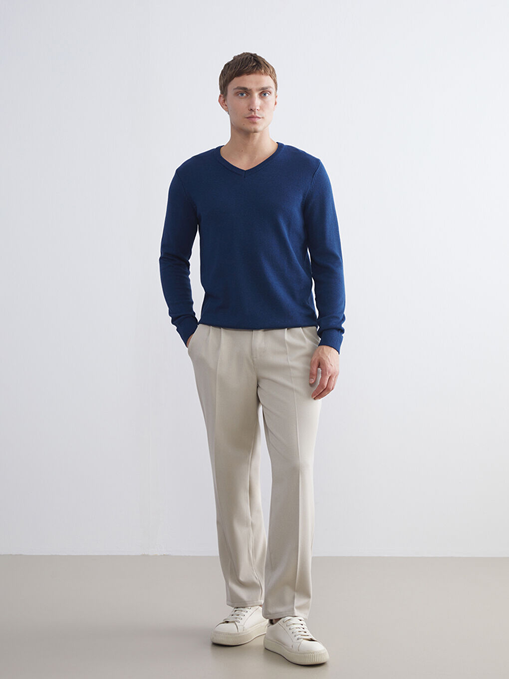 V Neck Men's Knitwear Sweater-1