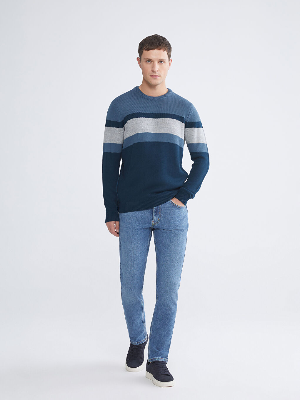 Crew Neck Long Sleeve Color Block Men's Knitwear Sweater-2