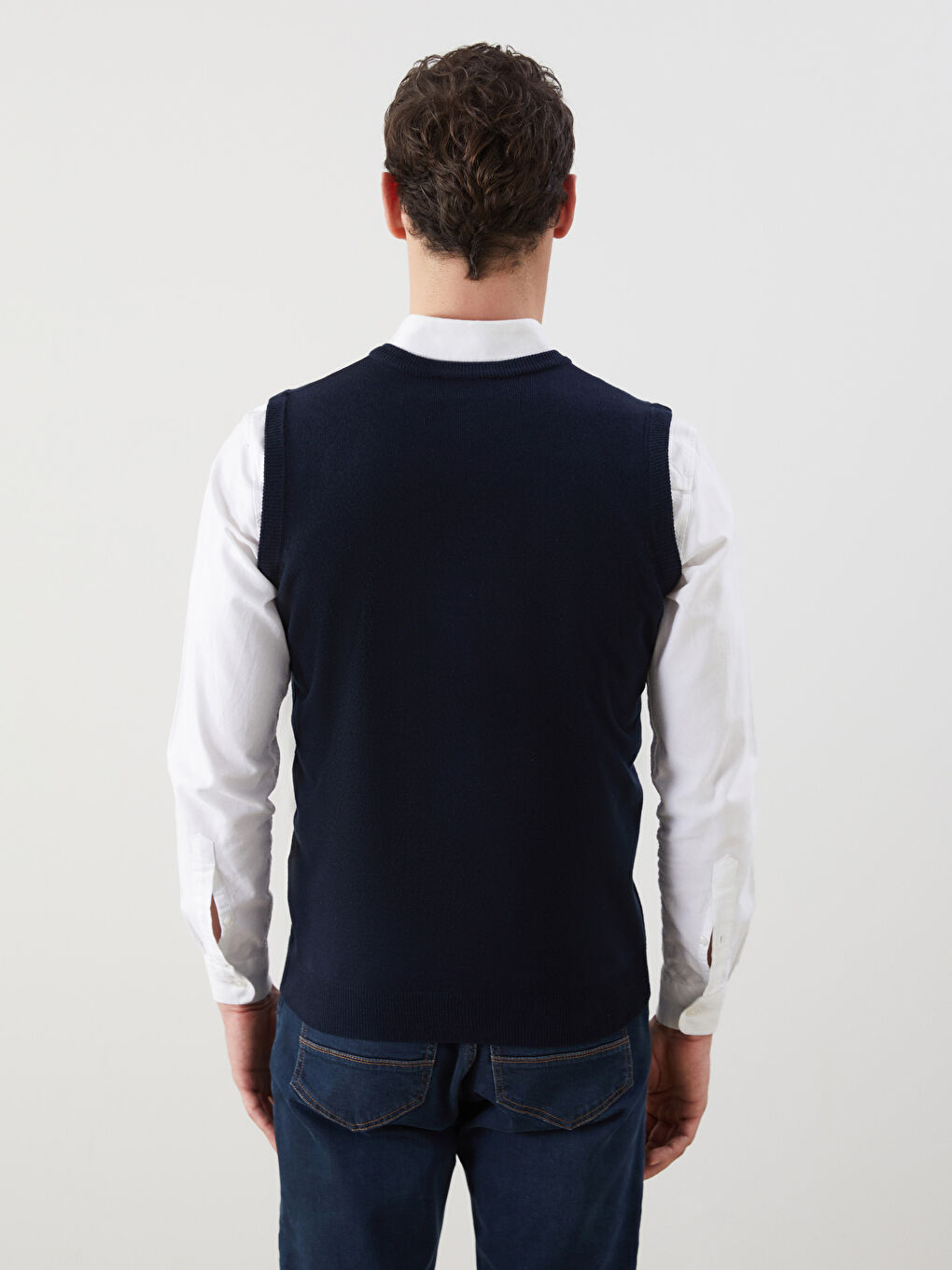 LCWAIKIKI Classic V-Neck Men's Knitwear Waistcoat -W52466Z8-RFH