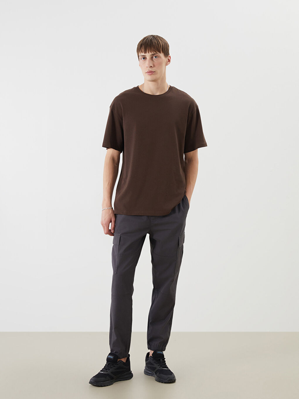 Standard Fit Men's Cargo Trousers