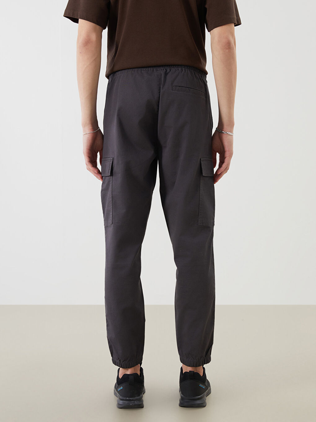 Standard Fit Men's Cargo Trousers-3